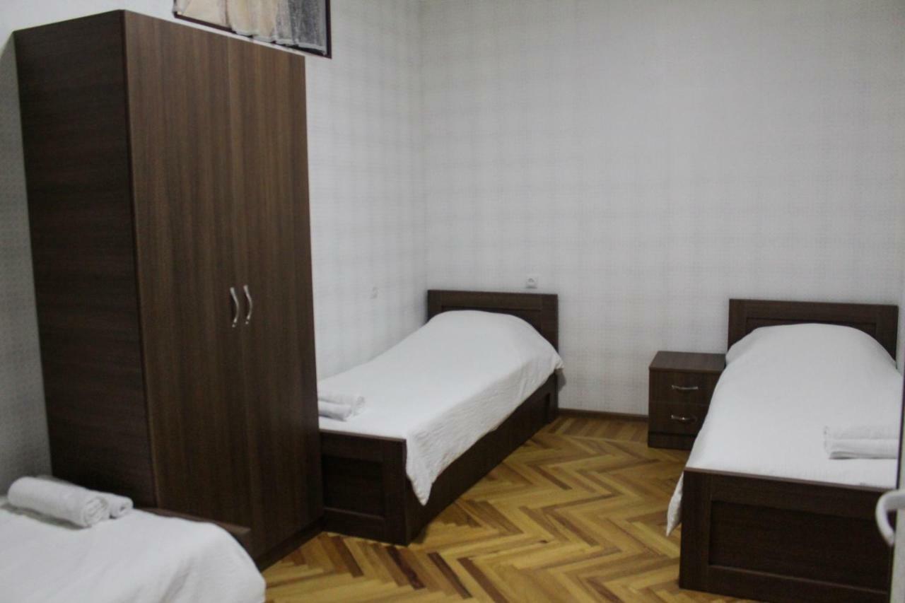 Bagration Hotel Gori Exterior photo
