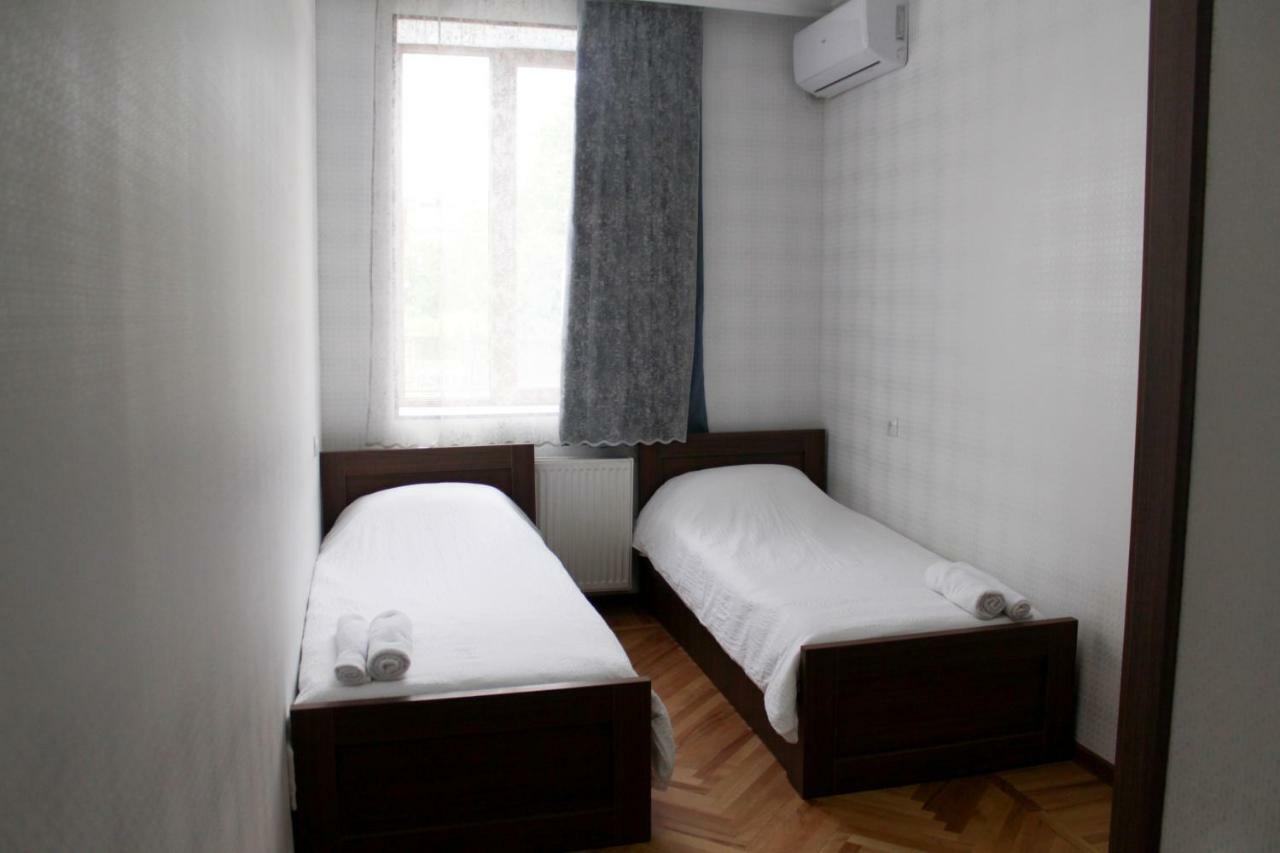 Bagration Hotel Gori Exterior photo